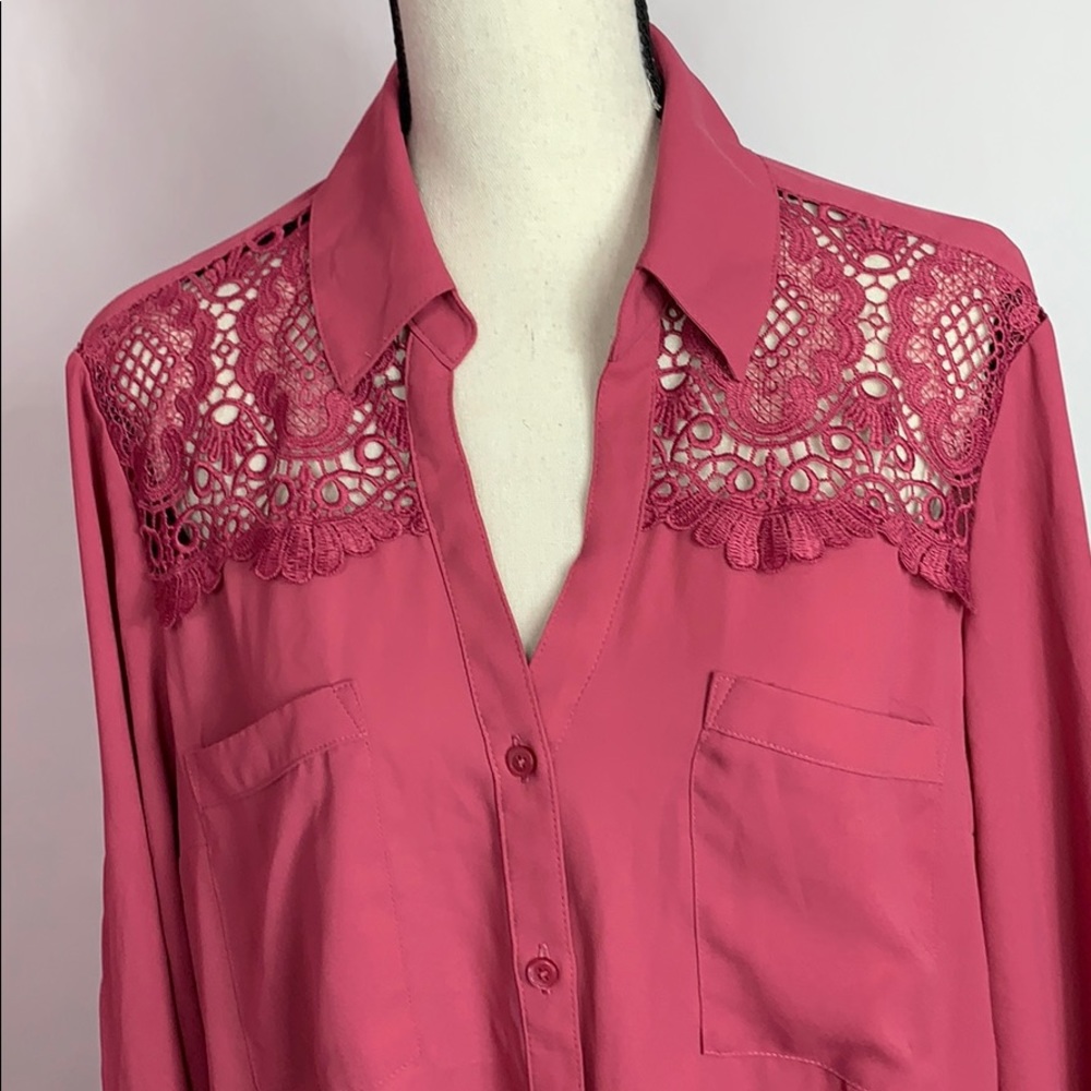 Express long sleeve mauve color w lace accent top - Picture 4 of 9